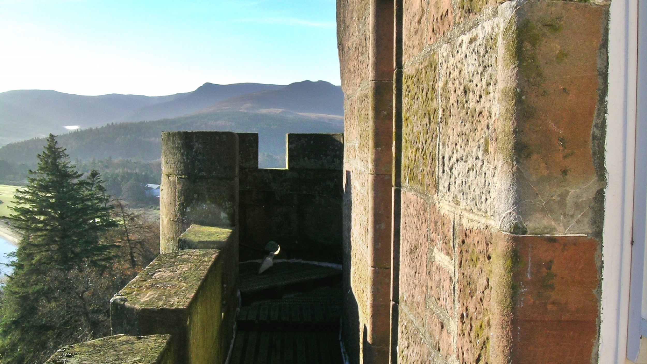 The tower of Brodick Castle 