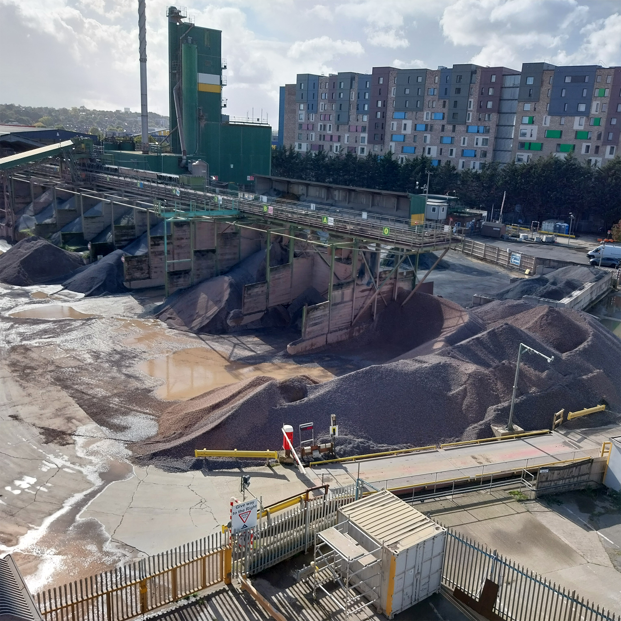 Competing development at Greenwich wharf with residential development of residential development