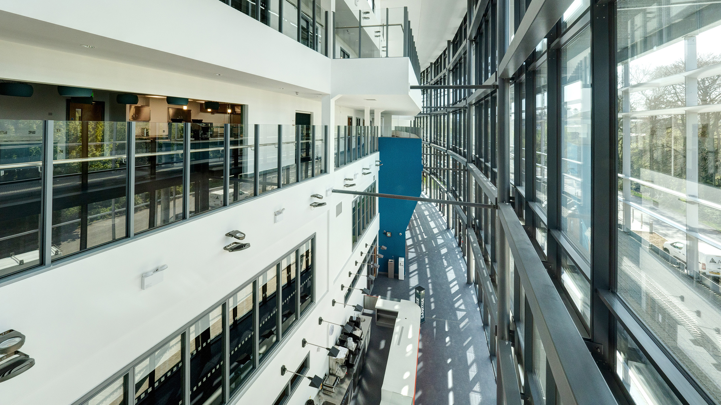 Interior photo of Erne Campus © South West College