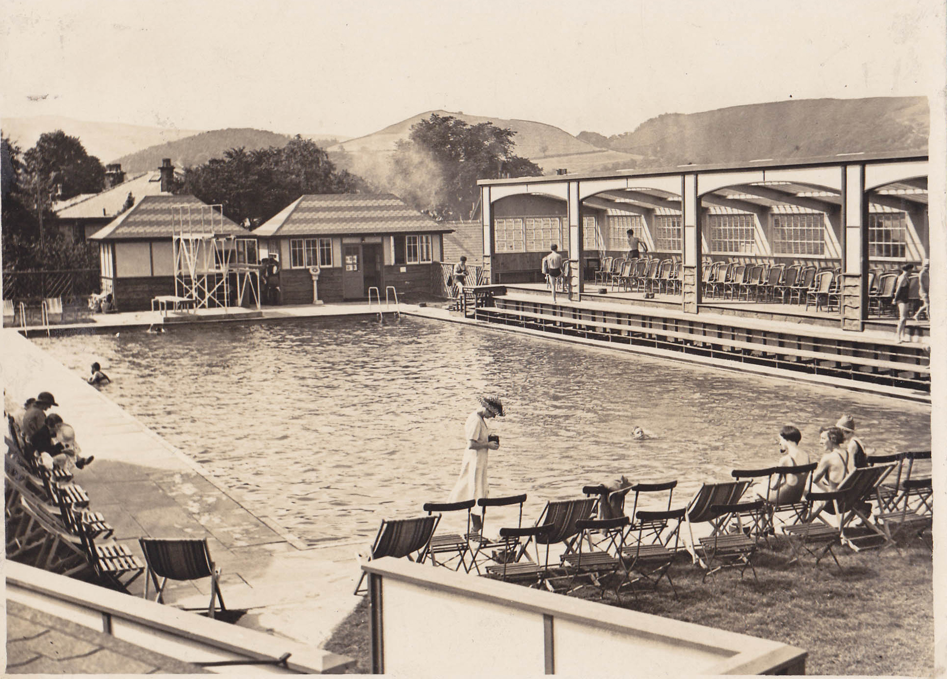 Archive photo of deckchairs around outdoor pool