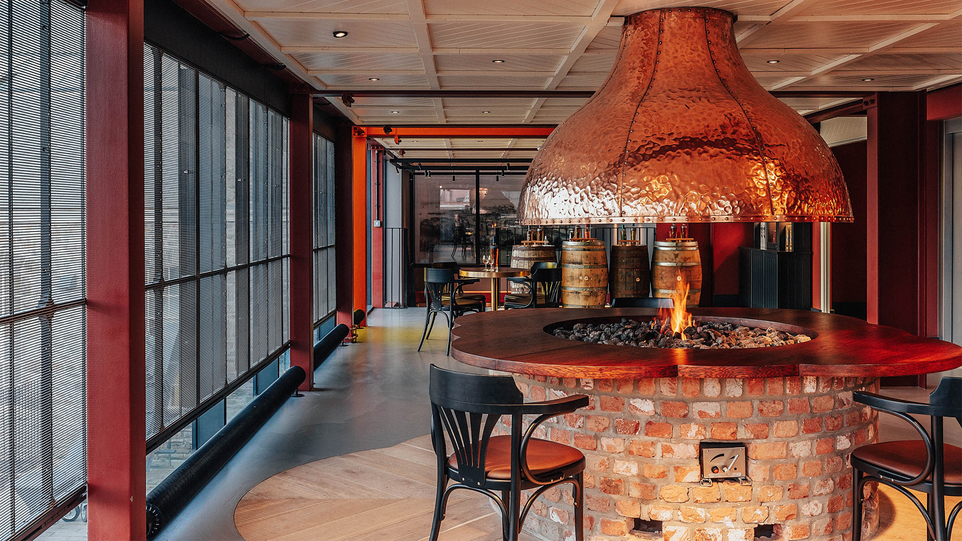 Photo of the tasting room at Penderyn Distilley