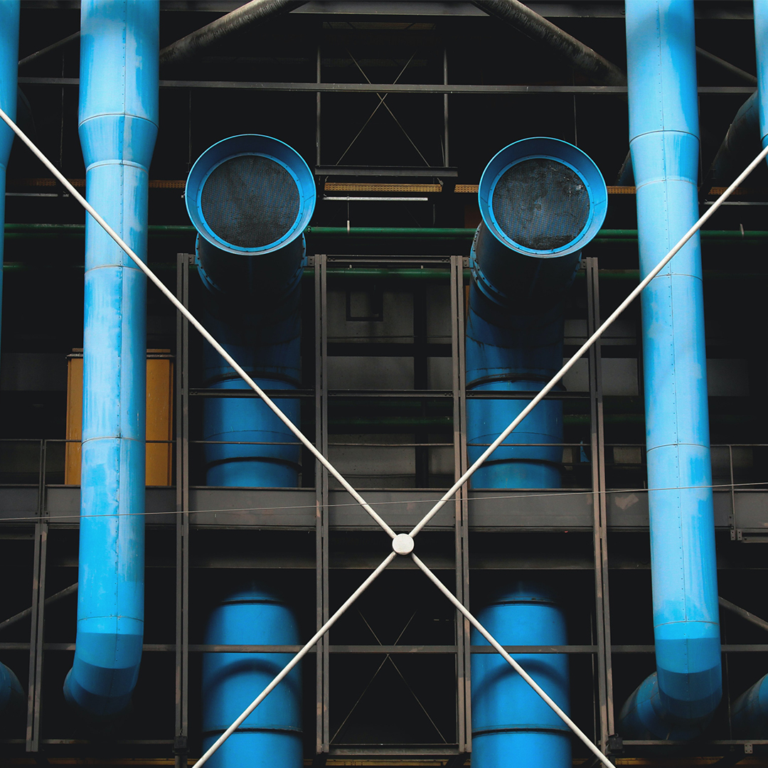 Blue pipes on the exterior of the Pompidou