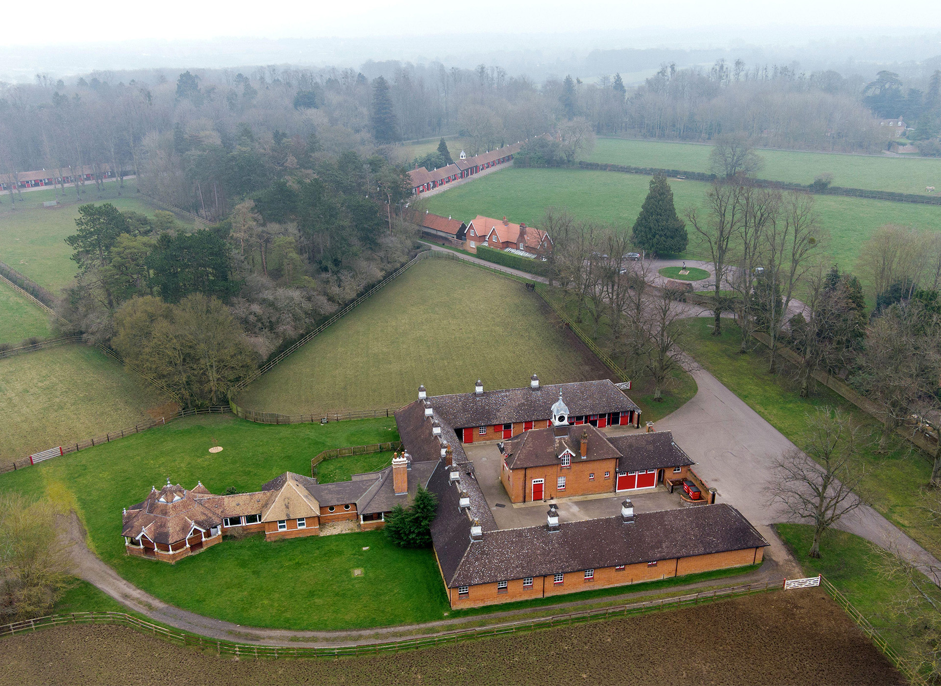 Cheveley Park Stud - Alamy Cheveley Park Stud - Alamy