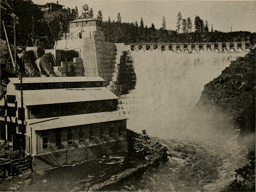 Archive photo of the Iron Dam