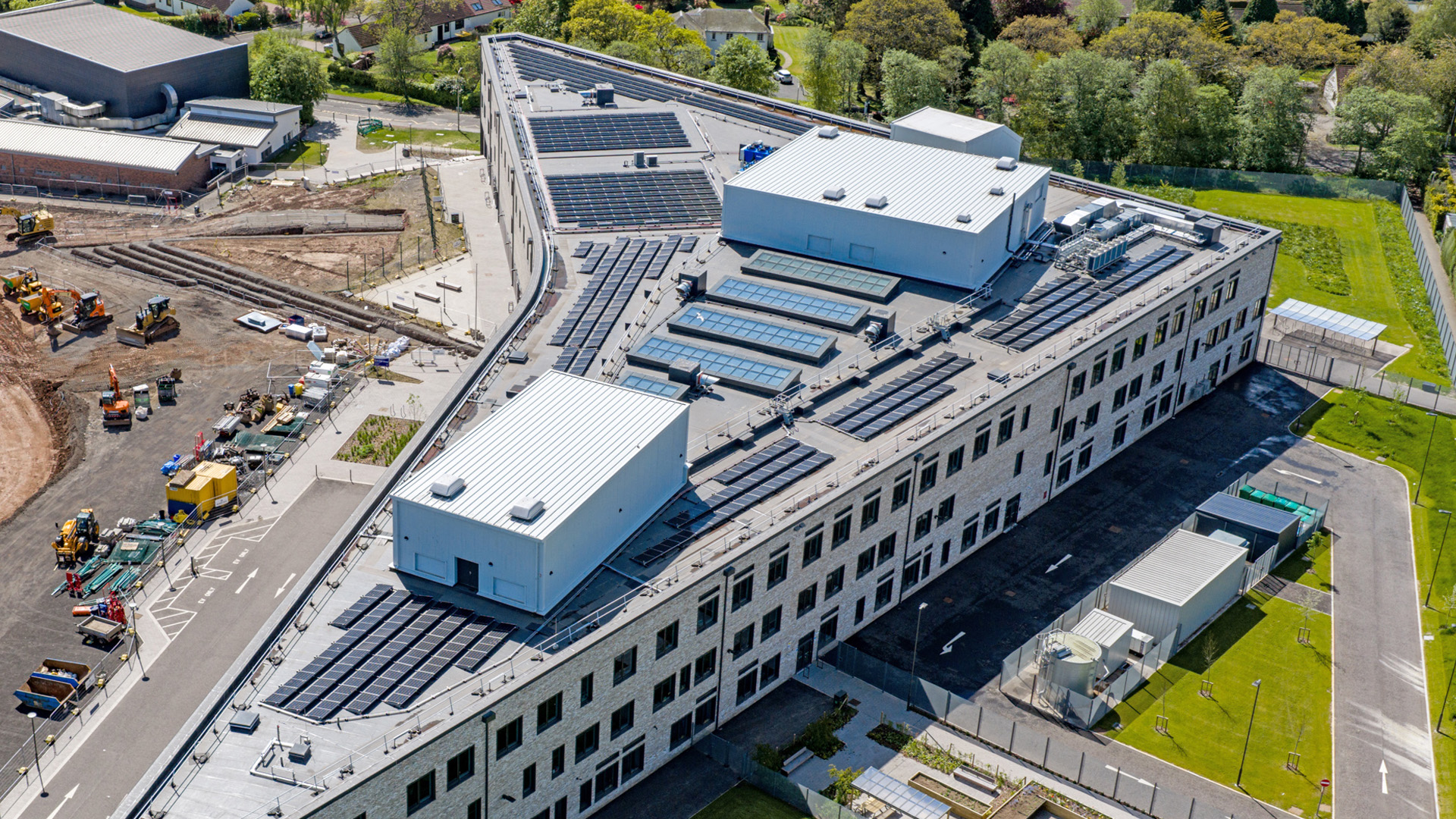 The green regulations reshaping flat roofing design