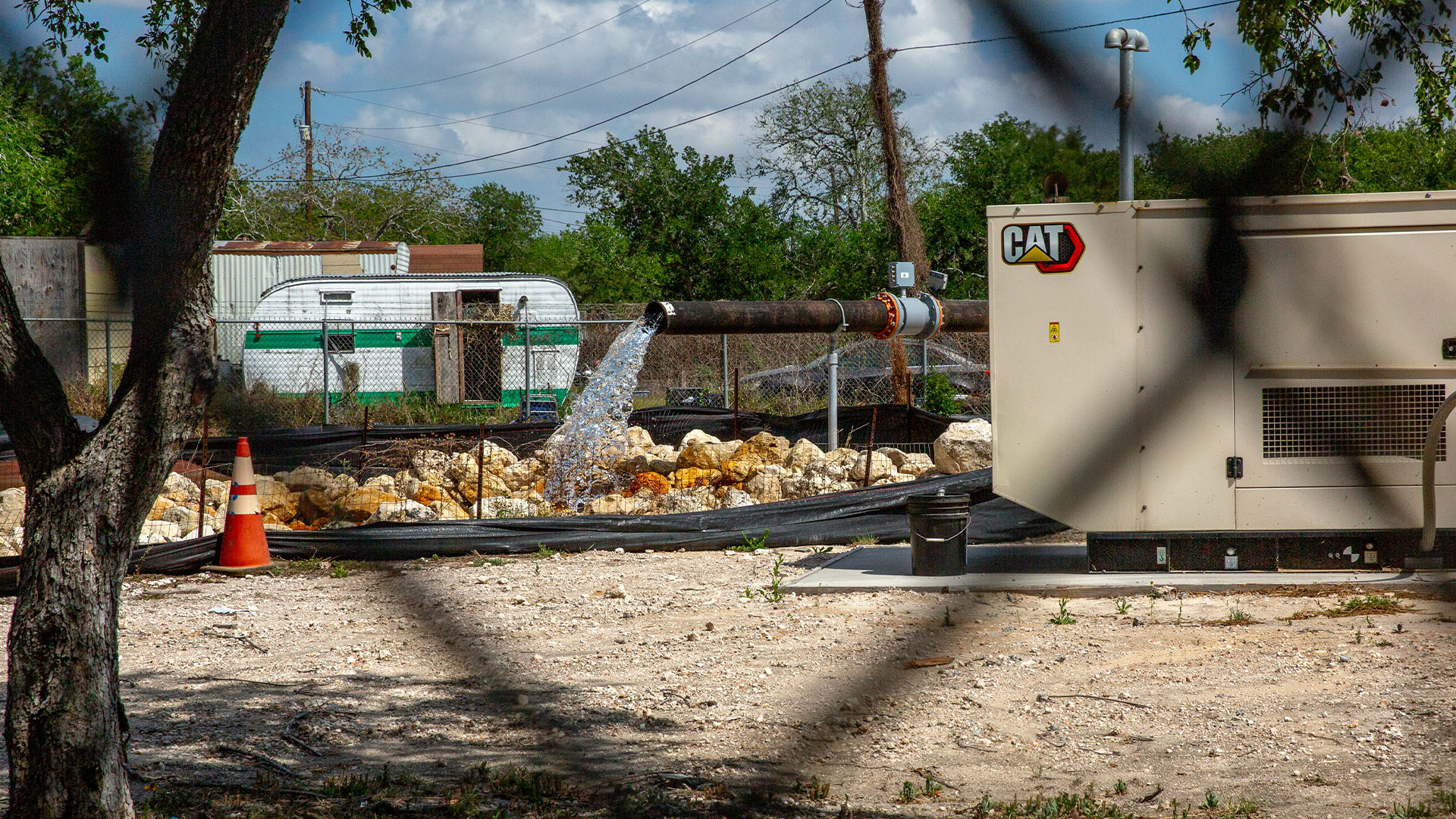 Emergency water wells
