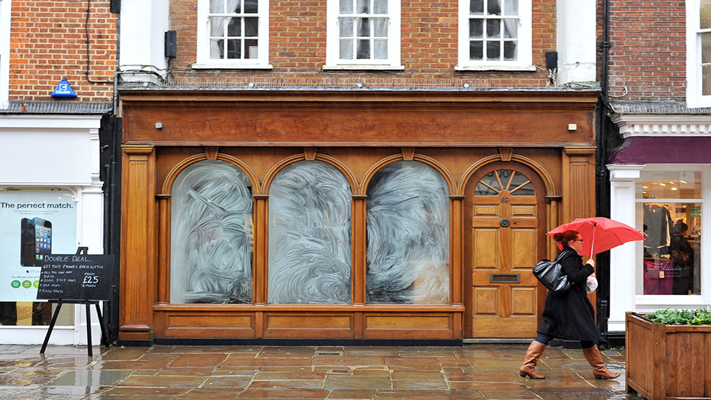 Planning for town centres in the digital age