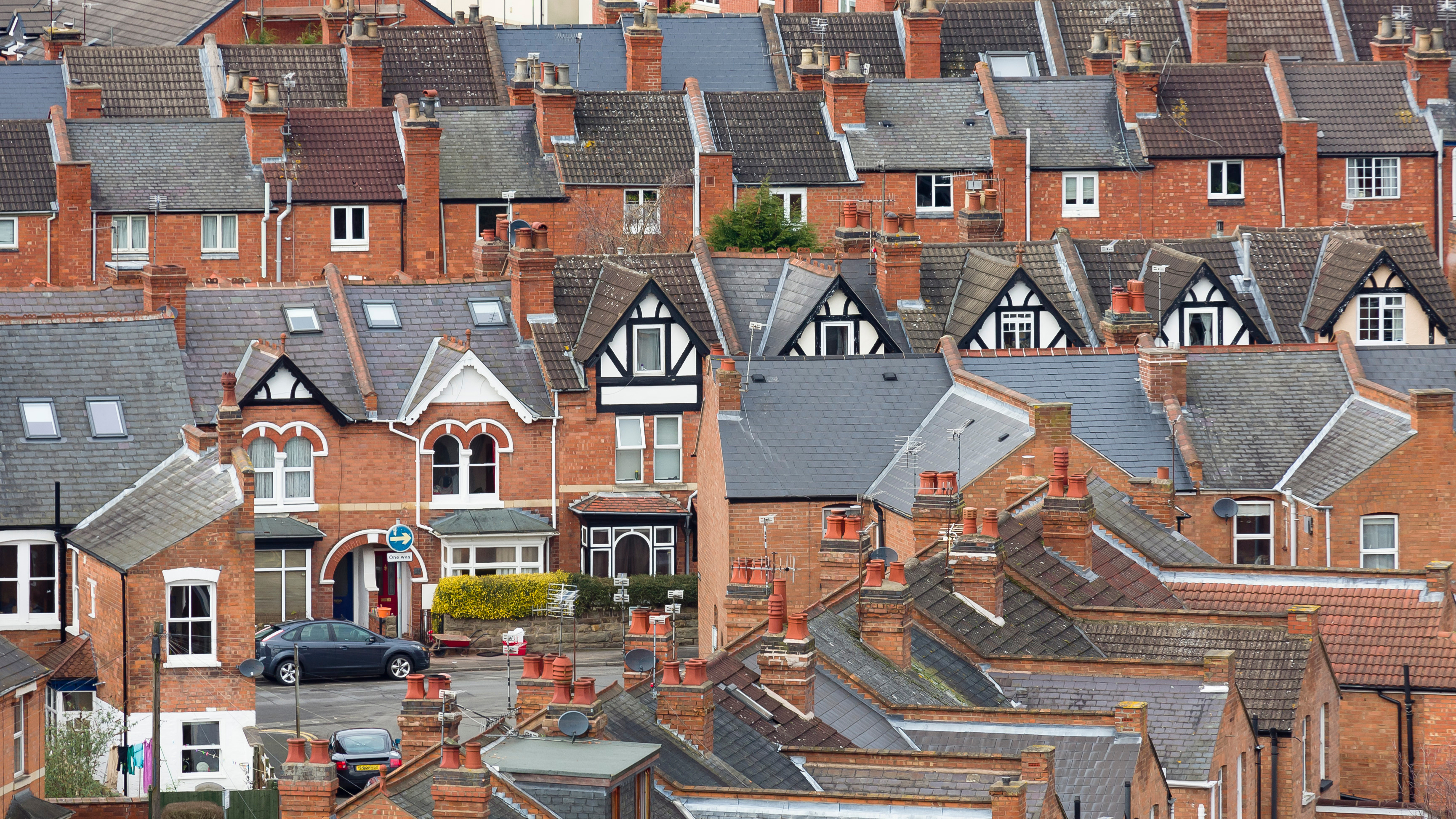 Rows of old suburban terraced houses in an English town. Warwick, UK; Shutterstock ID 1905673489; purchase_order: NA; job: Property Journal Nov 21; client: RICS; other: 